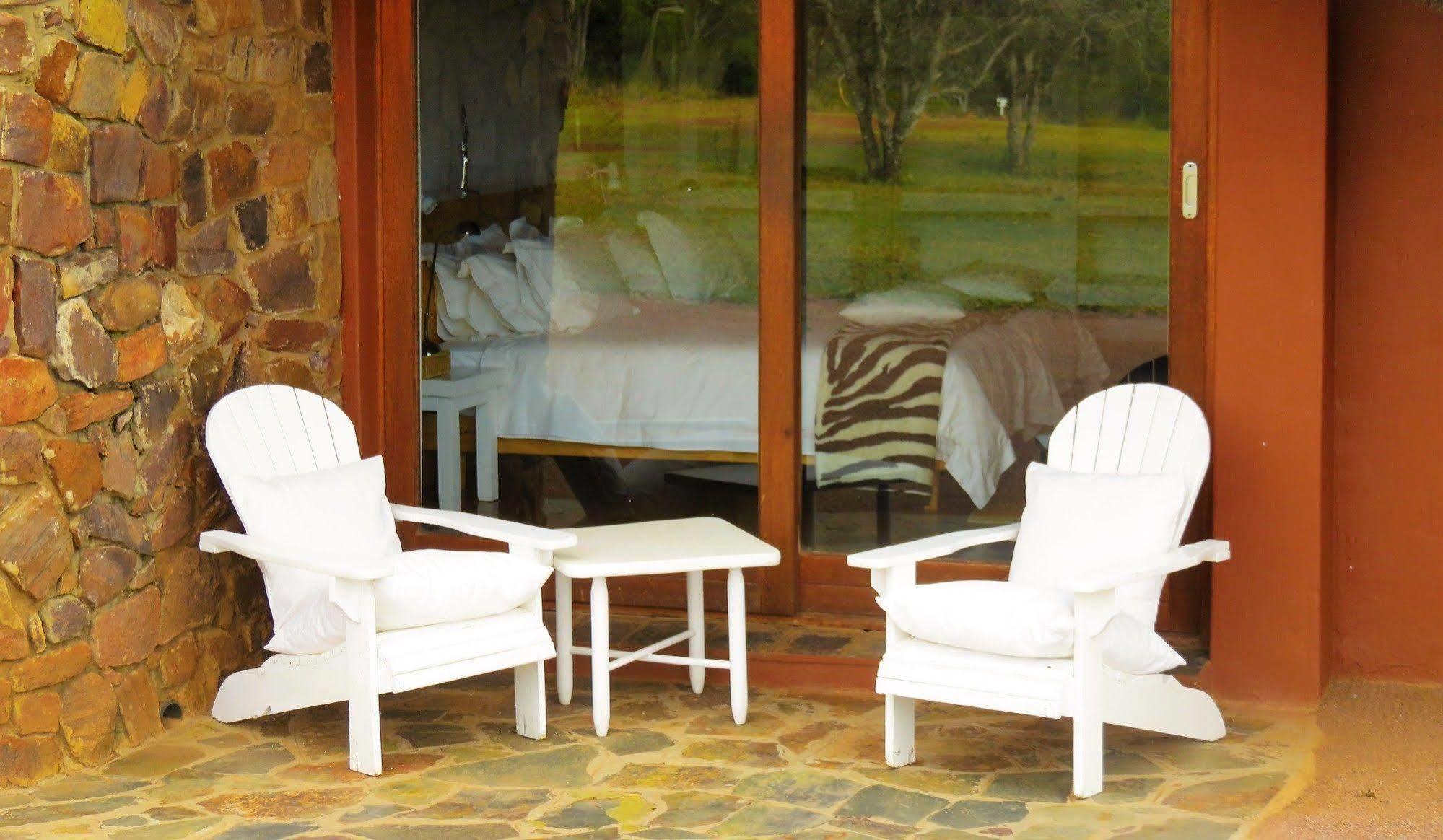Zebras Crossing Private Game Lodge Modimolle Eksteriør billede